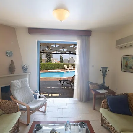 Villa Spetses 5 *