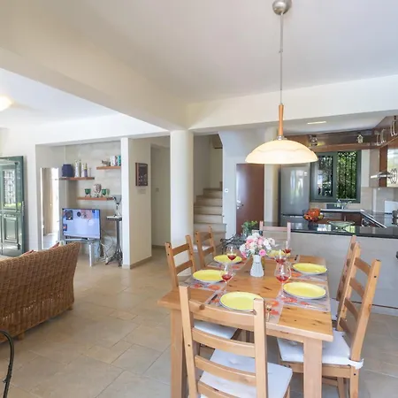 Villa Spetses 5 Protaras