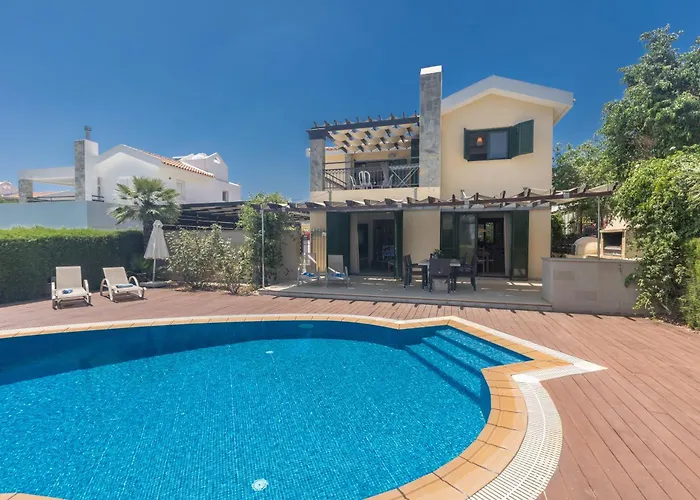 Spetses 5 فيلة بروتاراس