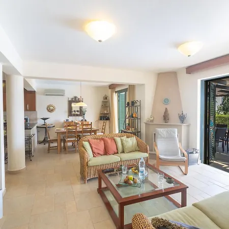 Spetses 5 Протарас
