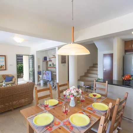 Villa Spetses 5 *